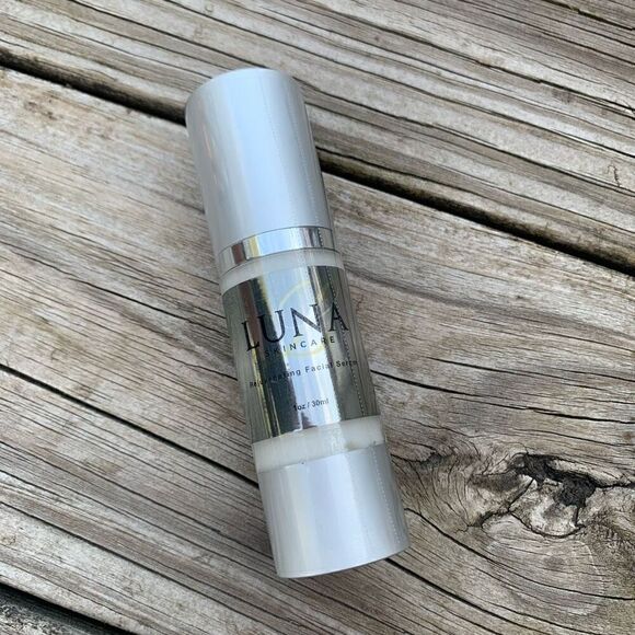 Luna Skincare Rejuvenating Facial Serum Anti Aging Moisturizer Cream - Picture 1 of 3